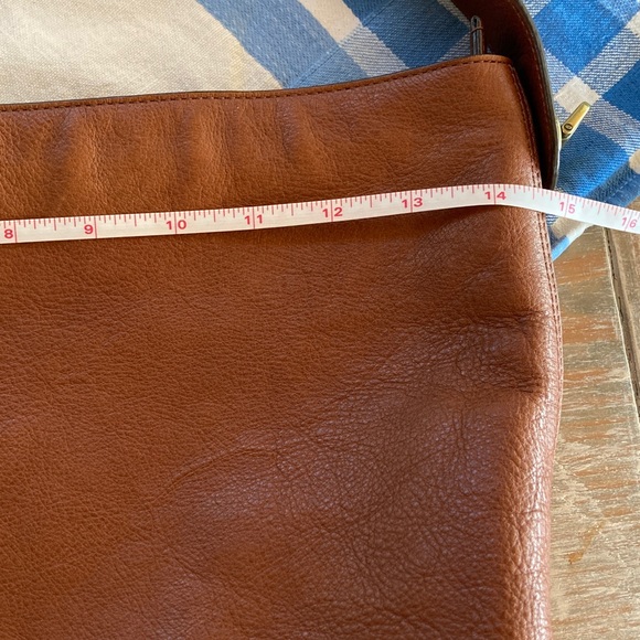 Fossil Brown Leather Shoulder Bag - Picture 11 of 12